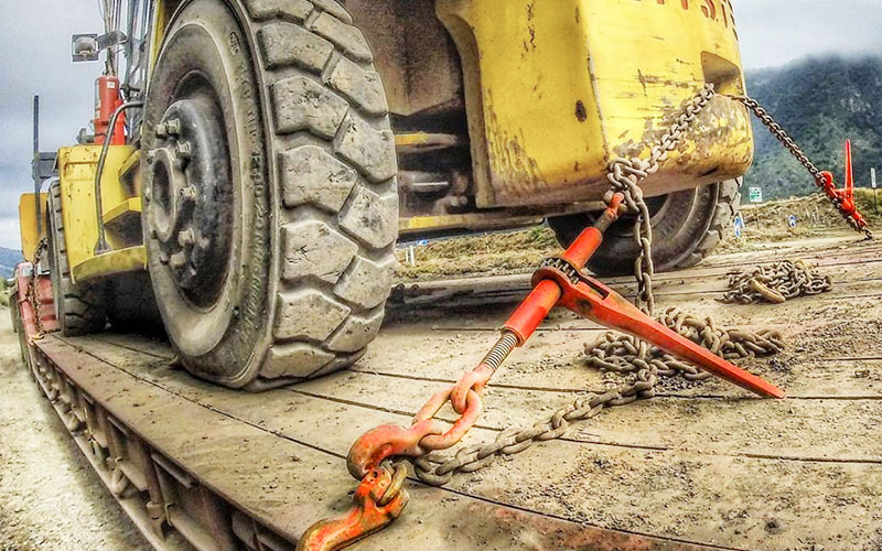 The difference between the single J hook and the double row hook of the tensioner