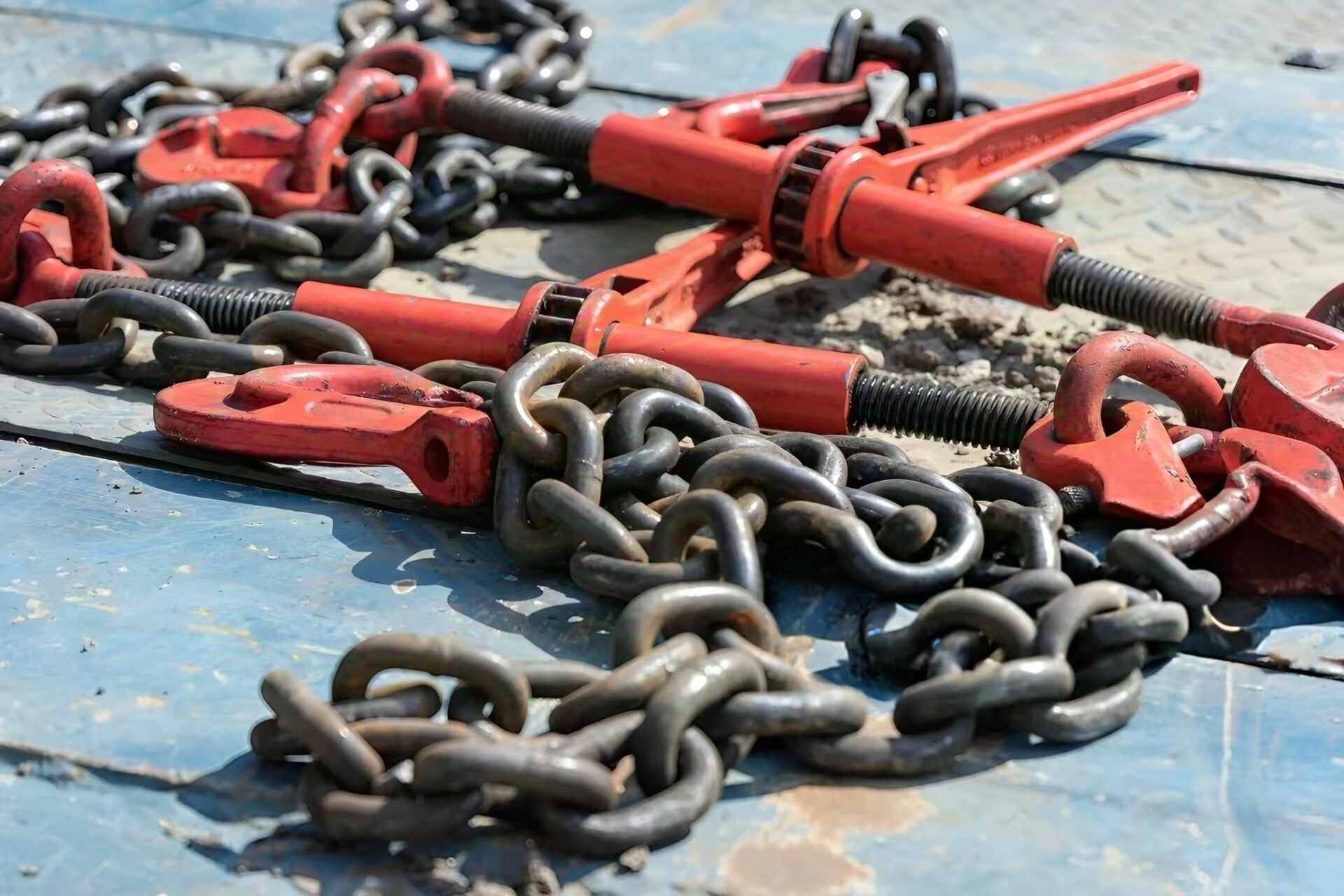 Master Your Chain Load Binder: Expert Secrets to Secure Loads and Simplify Hauling